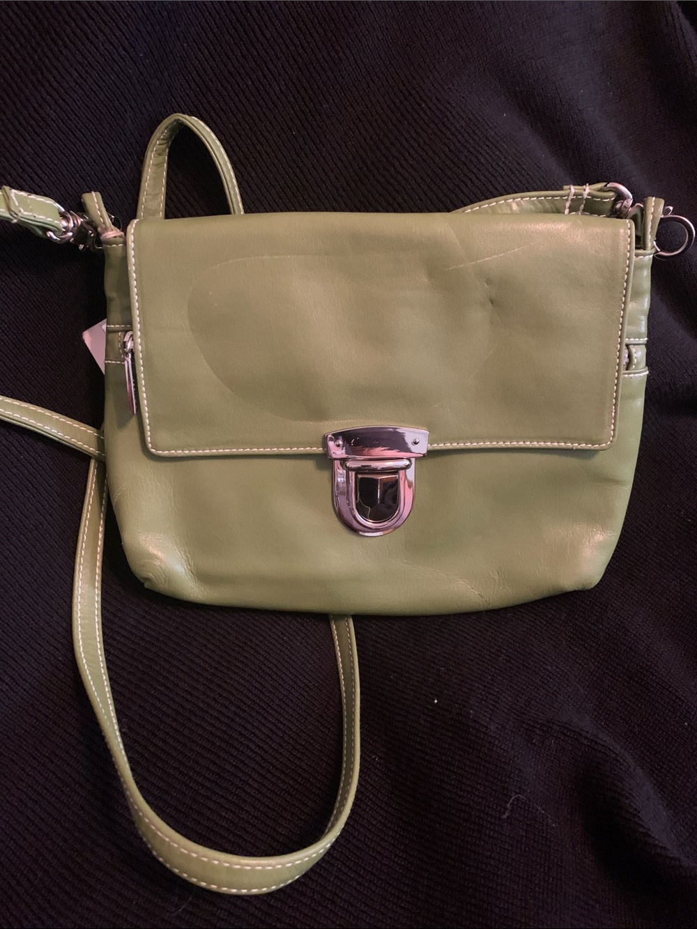 Perlina Green Leather Crossbody Bag with Silver Hardware